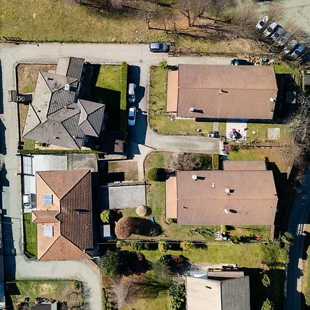 アルメーノ Casa Antonia Tra Laghi & Montiヴィラ エクステリア 写真